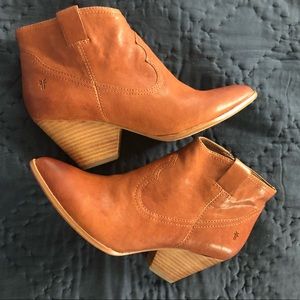 Frye Reina Booties